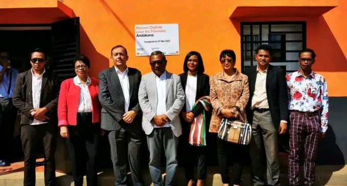 ORANGE SOLIDARITE MADAGASCAR: Nahazo « maison digitale » ho an’ny vehivavy ny Fokontany Andakana
